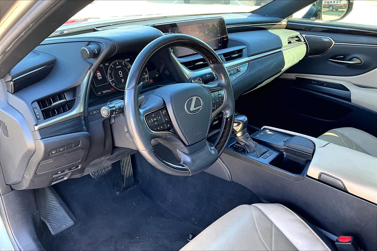 2021 Lexus ES Ultra Luxury  Atomic Silver at Lexus of Clear Lake