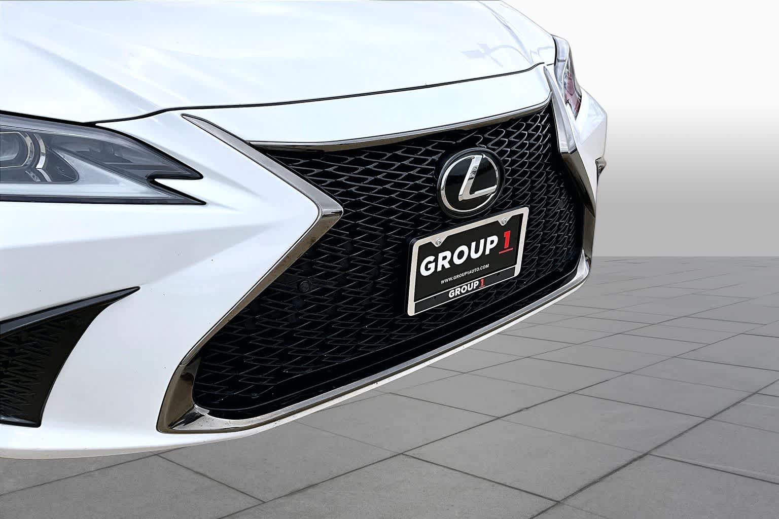 2022 Lexus ES 350 F SPORT  Ultra White at Lexus Southwest Houston