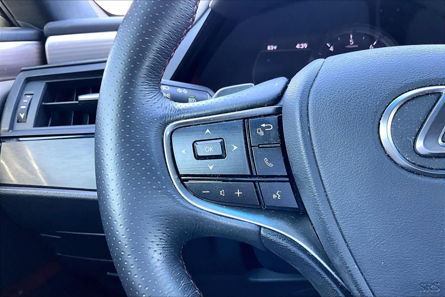 2024 Lexus ES 350 photo 23 of 35