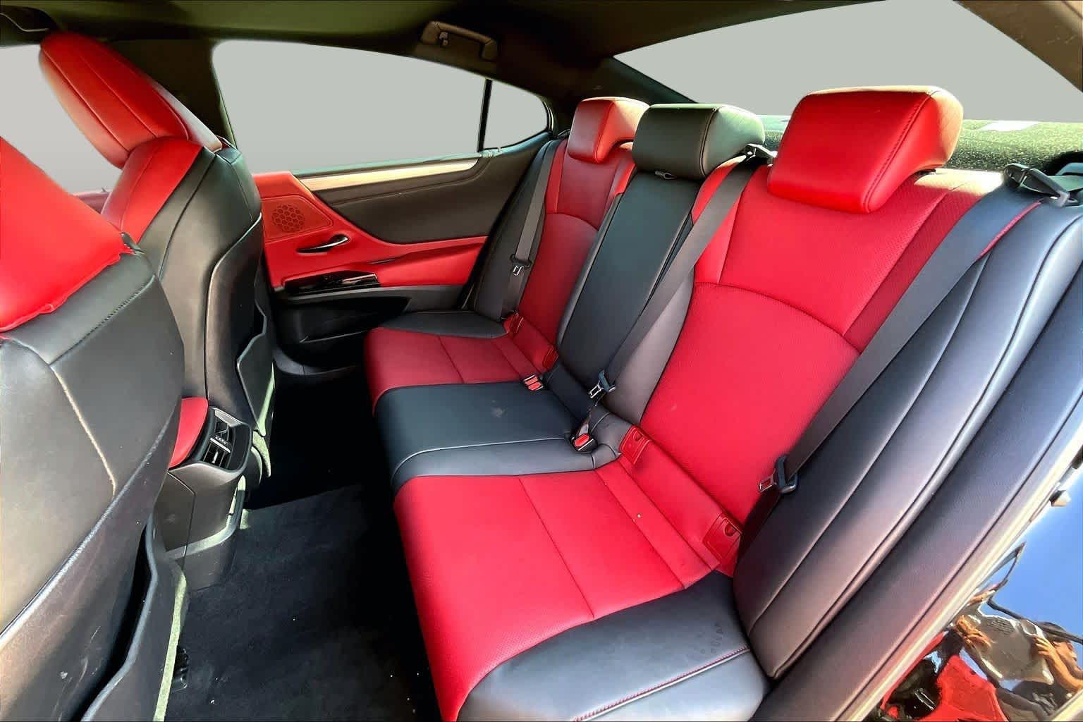 2024 Lexus ES 350 photo 20 of 35