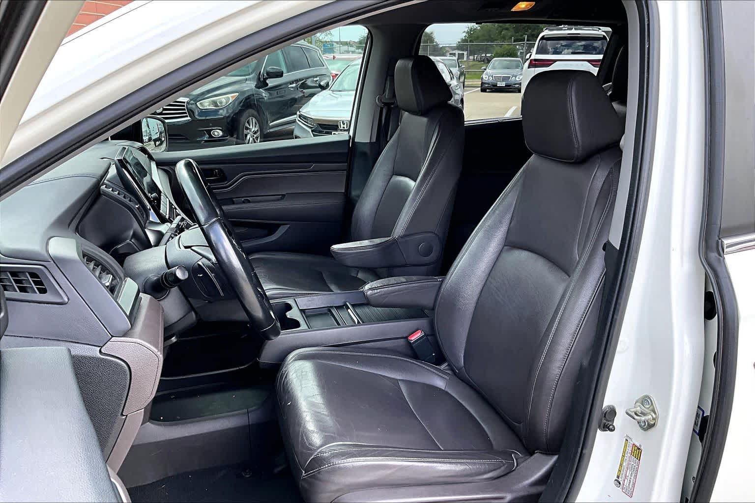 2019 Honda Odyssey EX-L White Diamond Pearl at AutoNation USA Houston