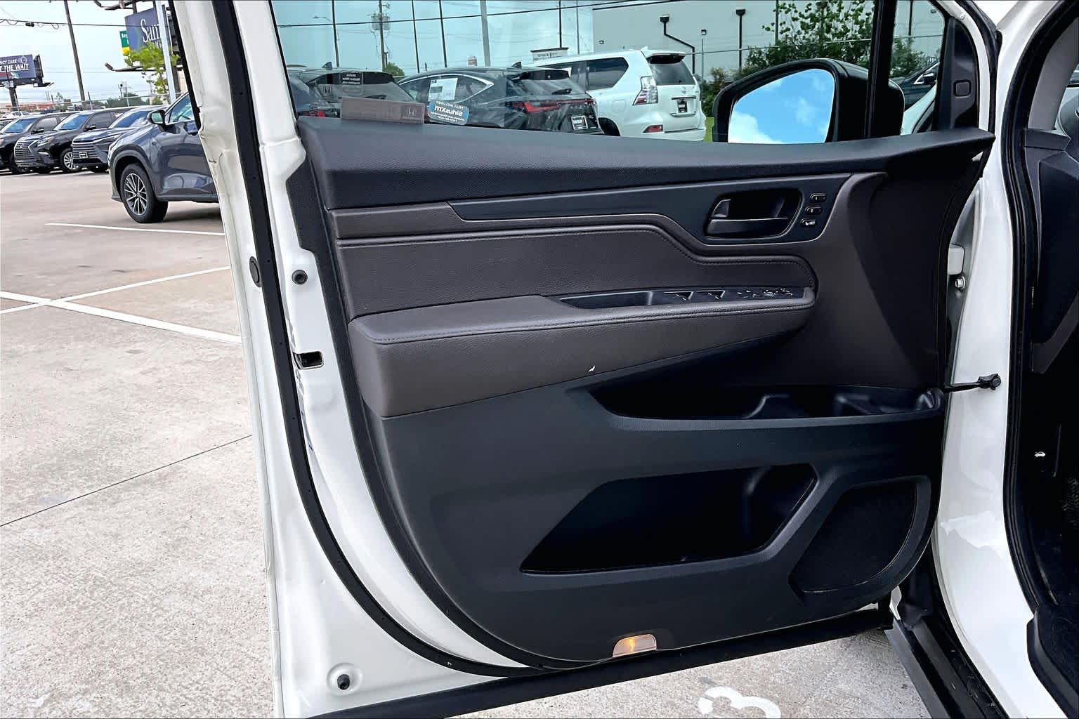 2019 Honda Odyssey EX-L White Diamond Pearl at AutoNation USA Houston