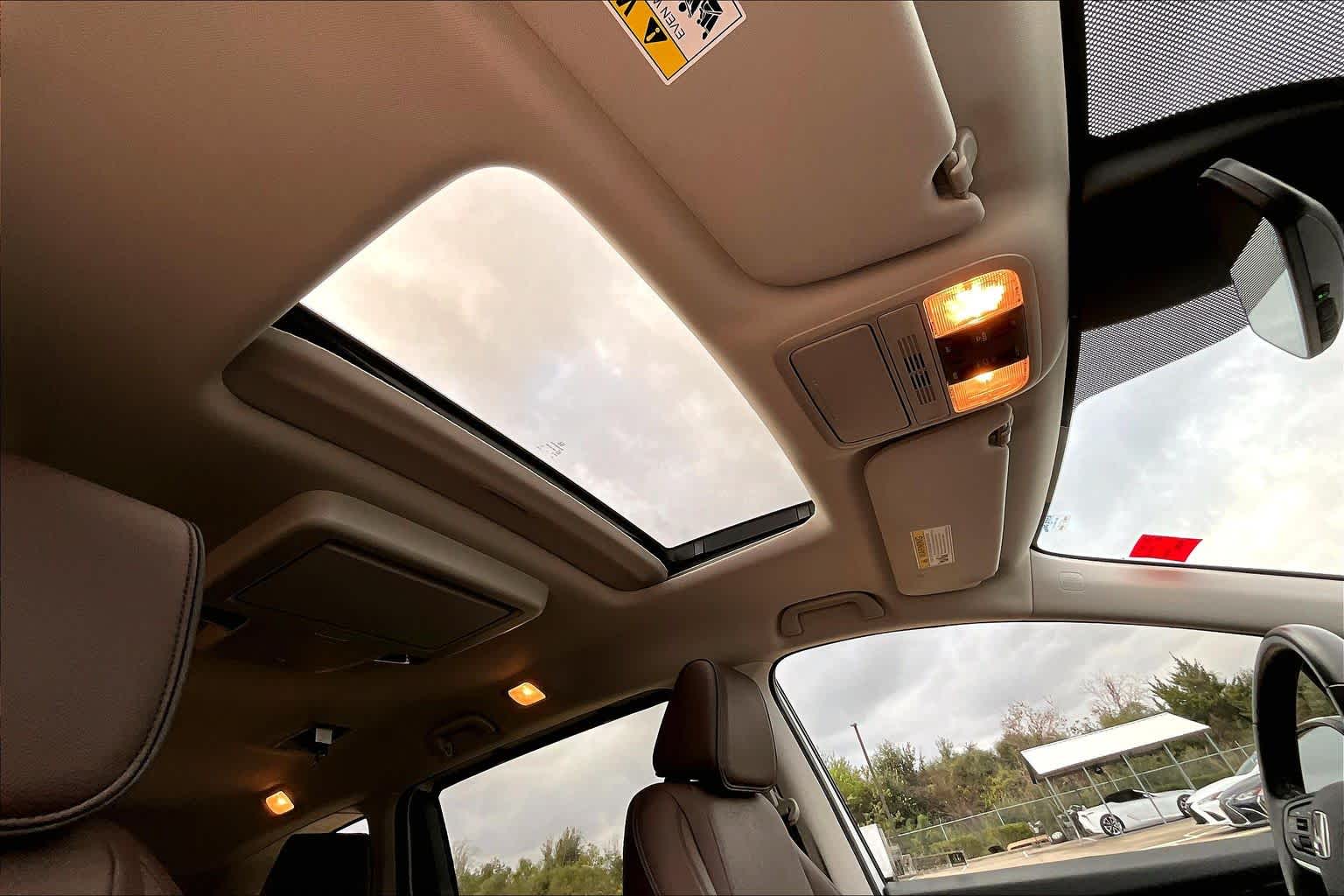 2025 Honda Odyssey Touring Platinum White Pearl at Honda of Clear Lake