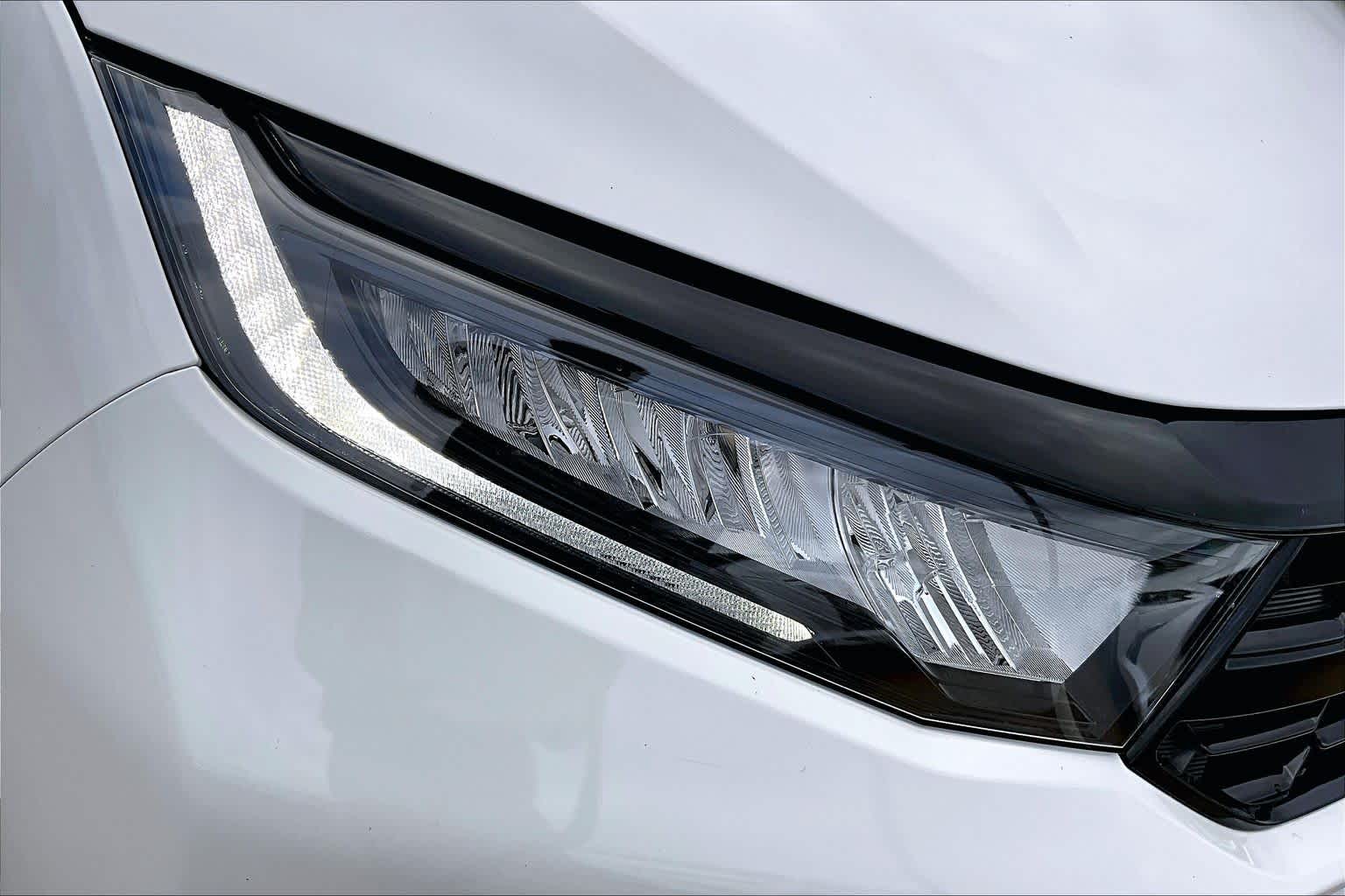 2025 Honda Odyssey Touring Platinum White Pearl at Honda of Clear Lake