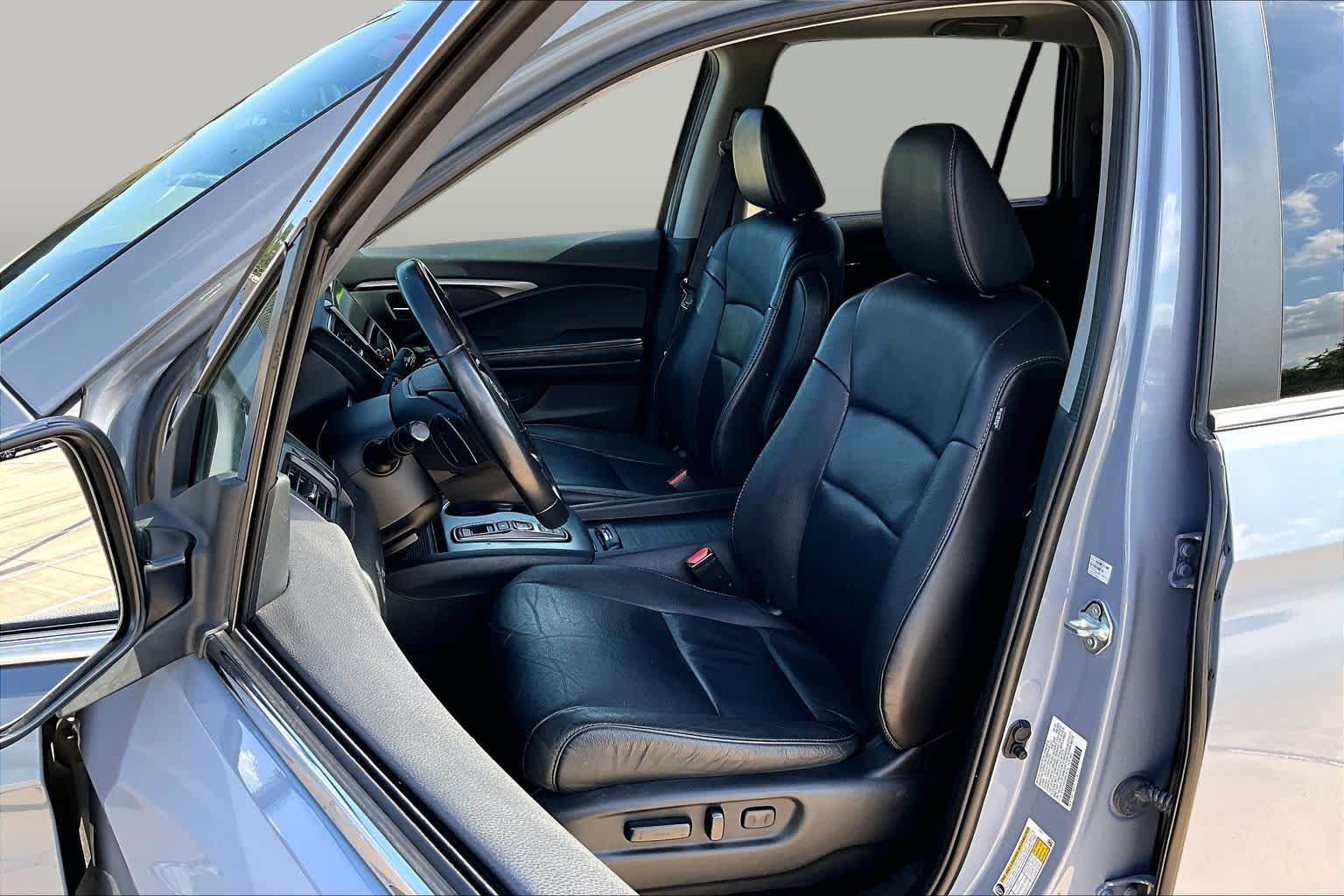2022 Honda Pilot Special Edition Sonic Gray Pearl at Tomball Ford