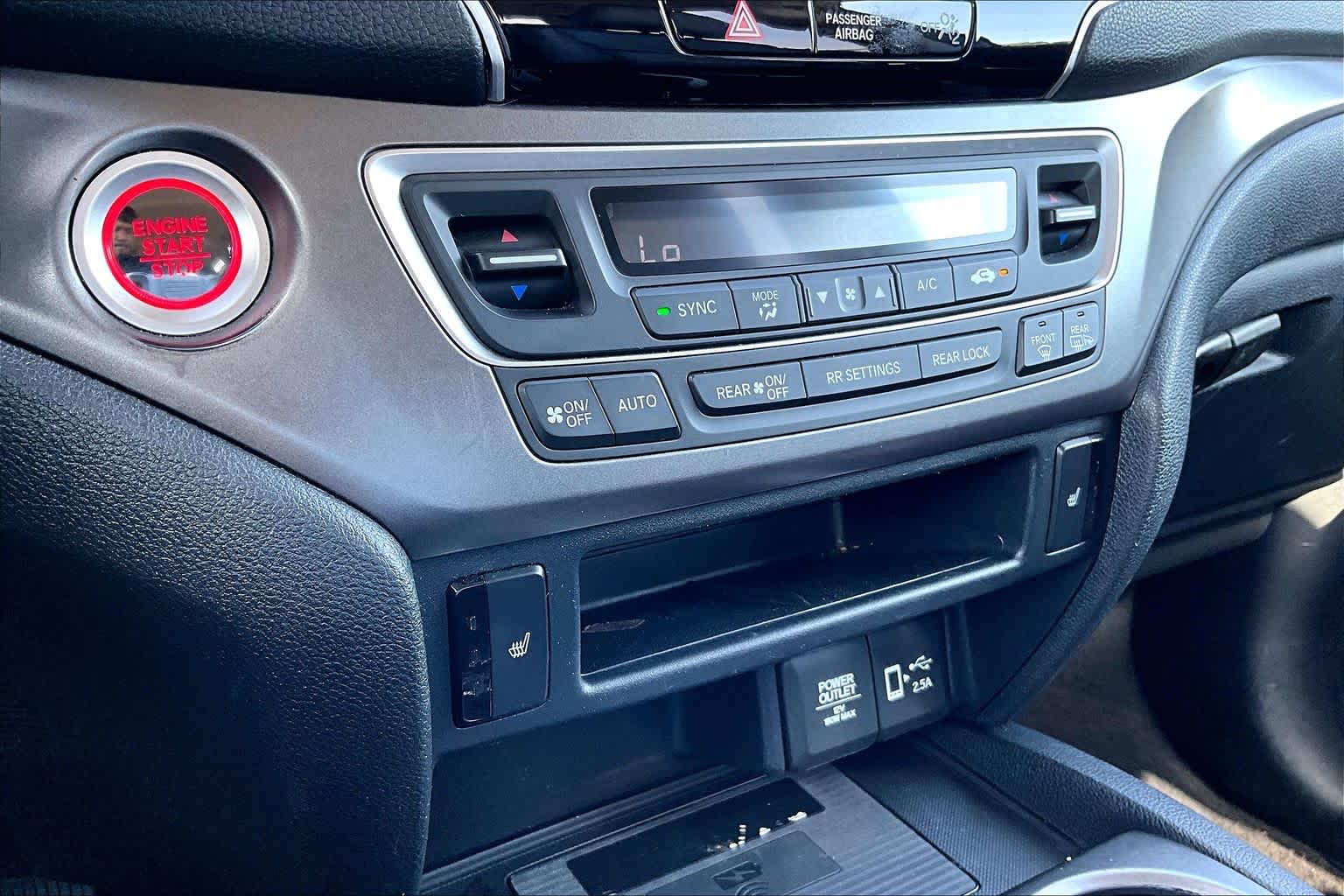 2022 Honda Pilot Special Edition Sonic Gray Pearl at Tomball Ford