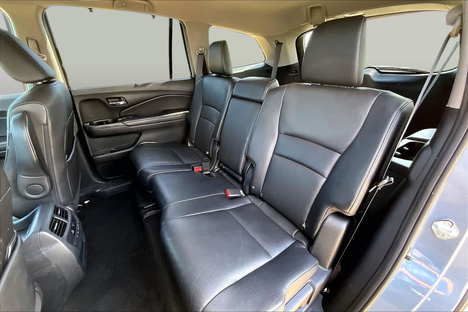2022 Honda Pilot Special Edition Sonic Gray Pearl at Lexus Southwest Houston
