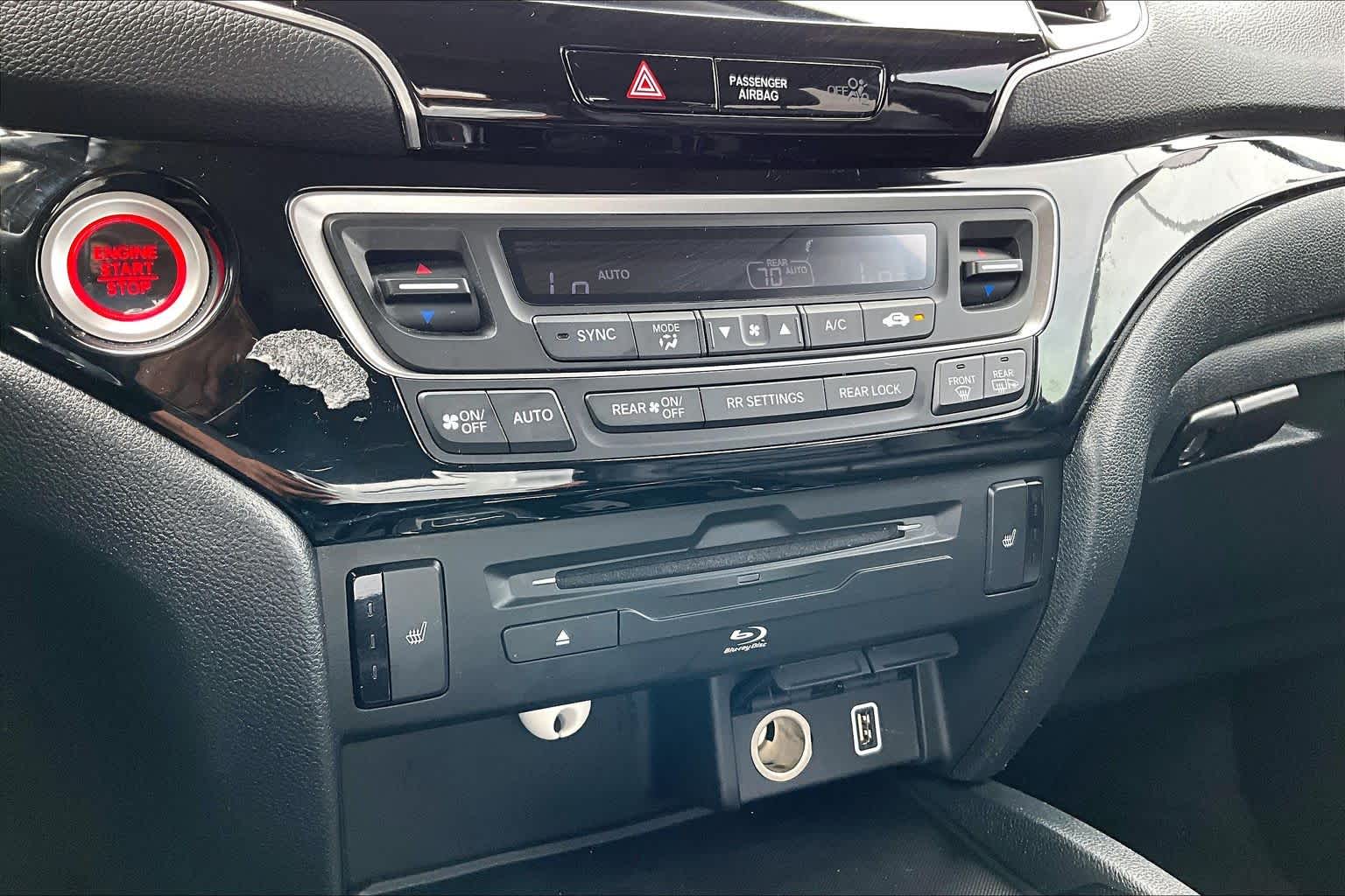 2022 Honda Pilot Touring 7-Passenger Sonic Gray Pearl at AutoNation Chrysler Jeep Dodge Ram Spring