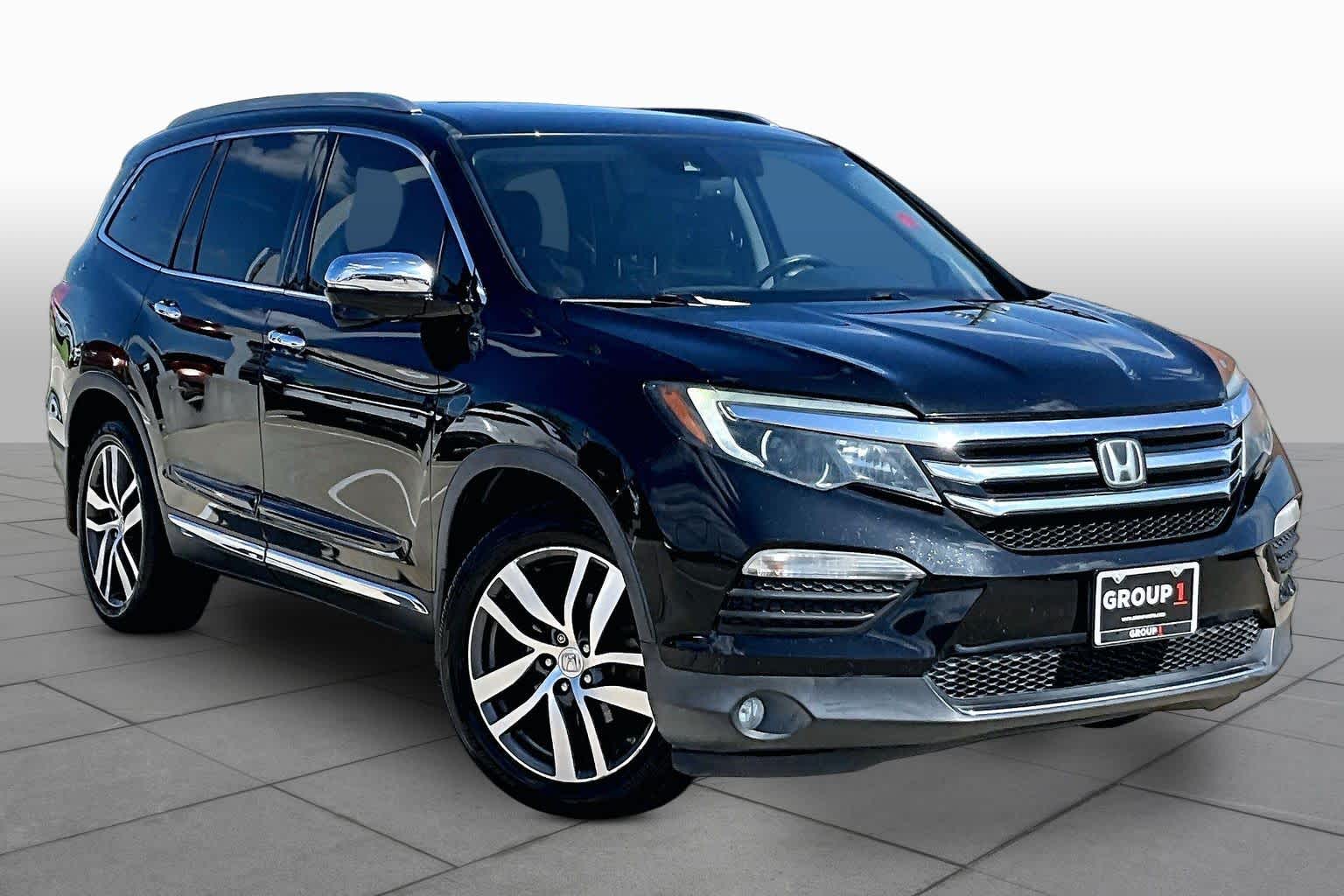 2016 Honda Pilot Touring Crystal Black Pearl at Beck & Masten Kia