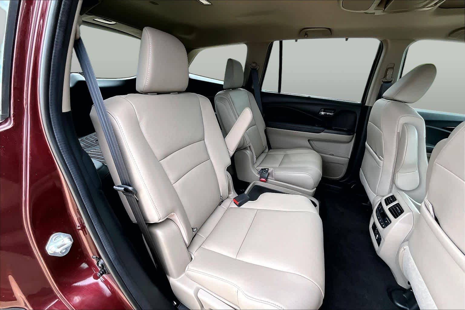 2022 Honda Pilot Touring 7-Passenger Deep Scarlet Pearl at Lexus Southwest Houston