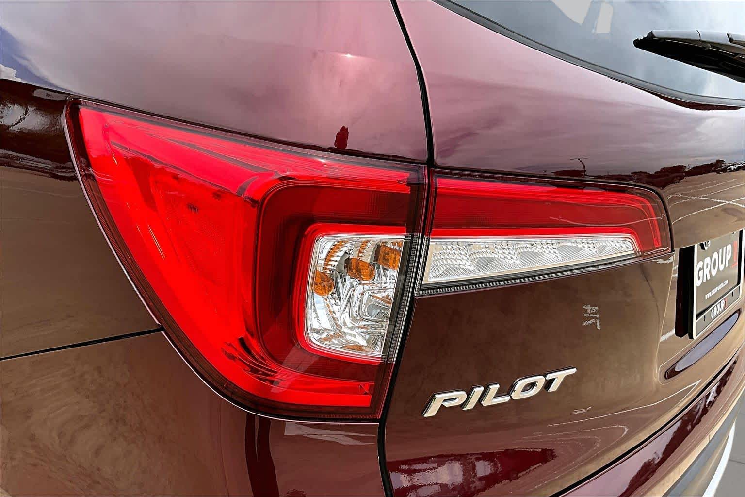 2022 Honda Pilot Touring 7-Passenger Deep Scarlet Pearl at Lexus Southwest Houston