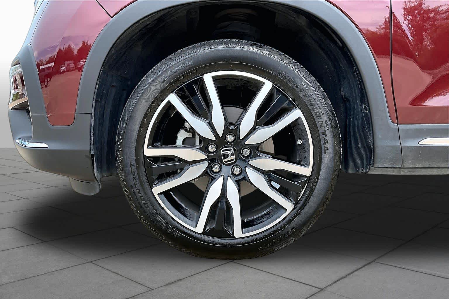 2022 Honda Pilot Touring 7-Passenger Deep Scarlet Pearl at Lexus Southwest Houston
