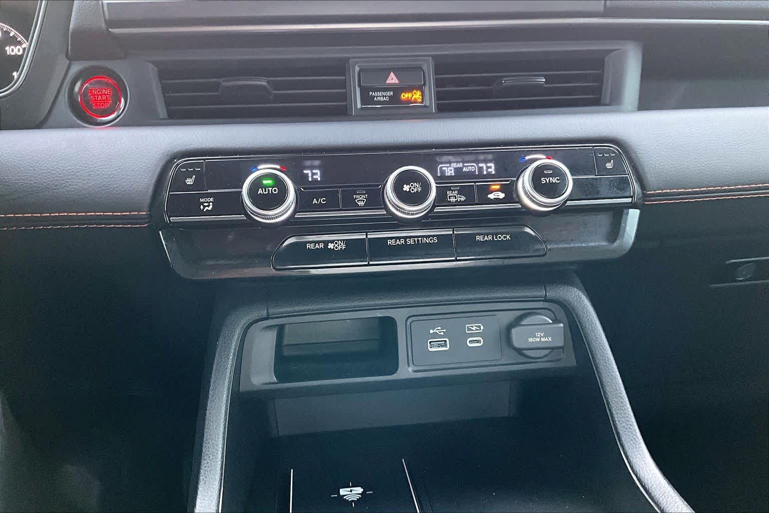 2025 Honda Pilot photo 33 of 36