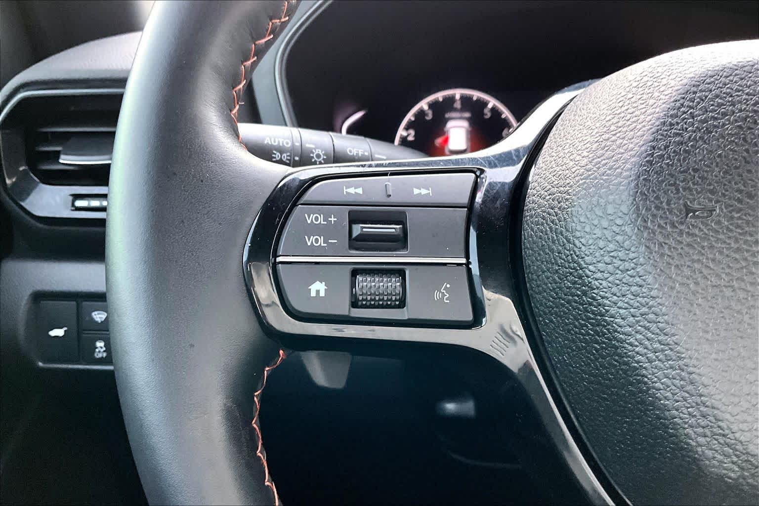 2025 Honda Pilot photo 23 of 36