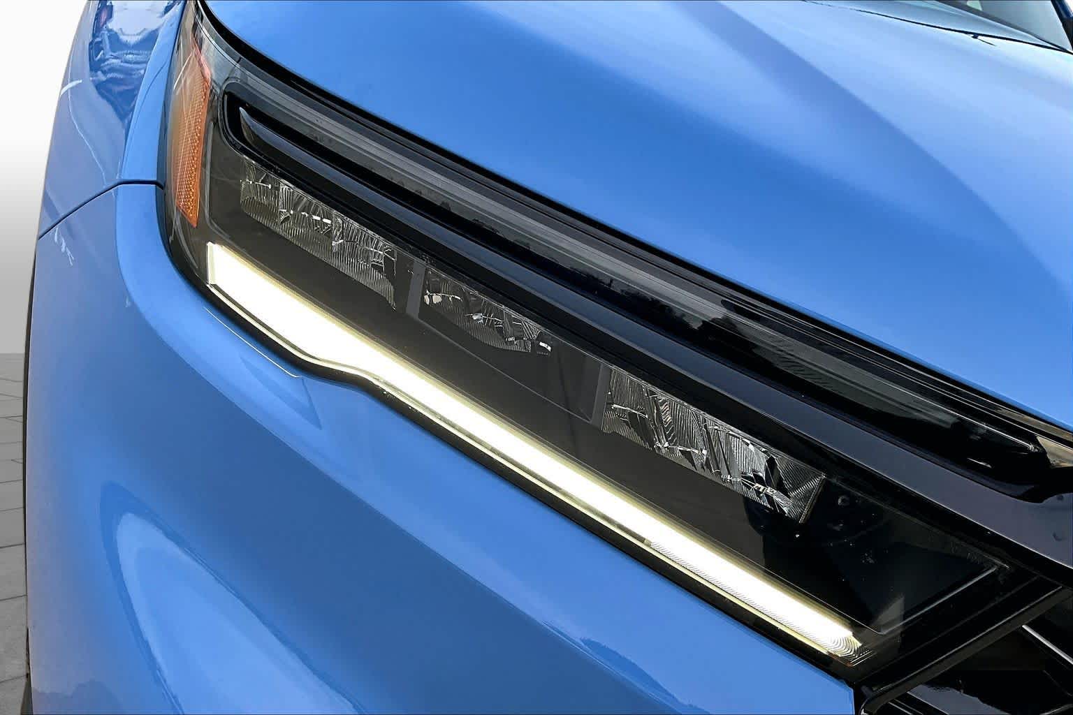 2025 Honda Pilot photo 27 of 36
