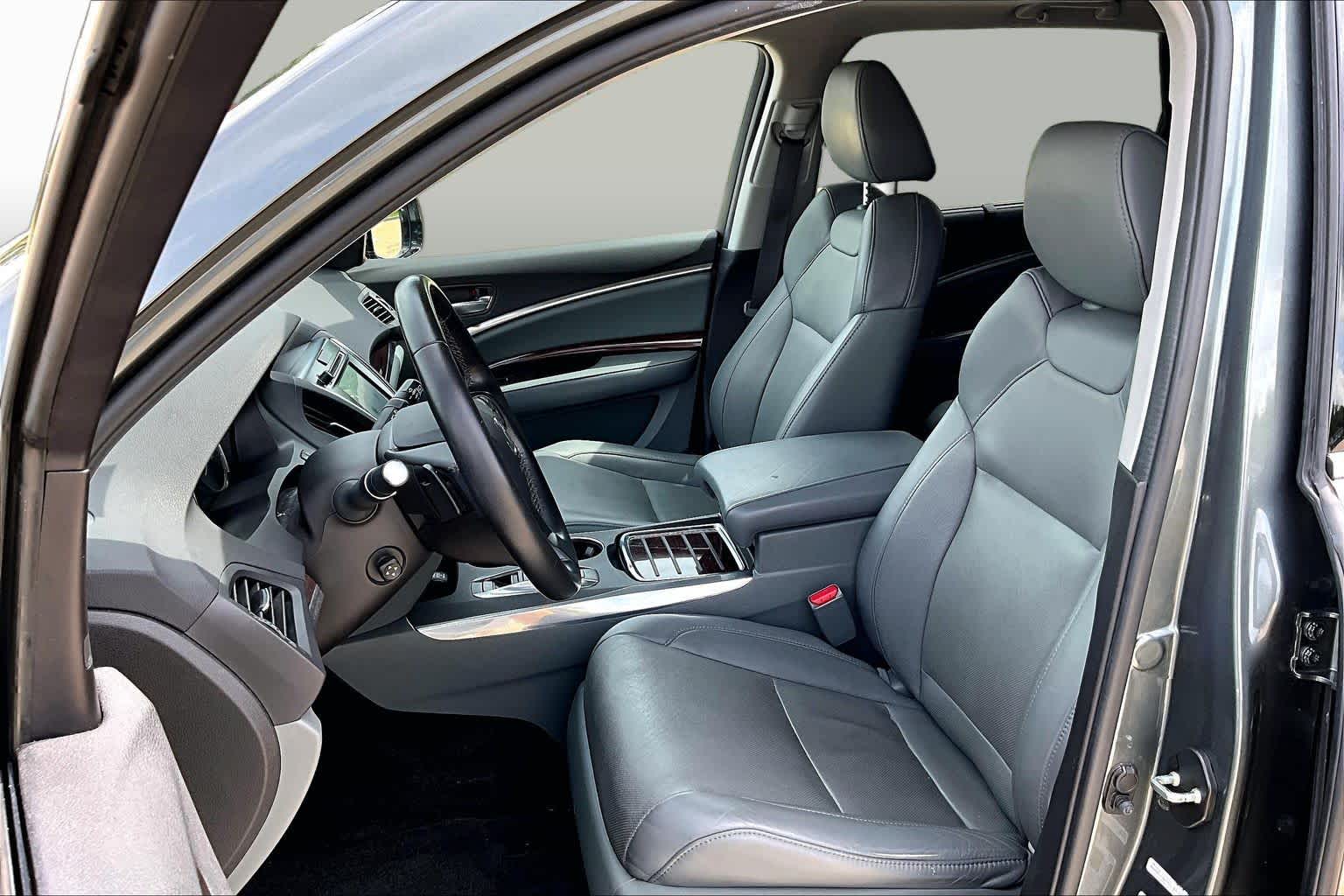 2016 Acura MDX w/Advance Graphite Luster Metallic at AutoNation USA Katy