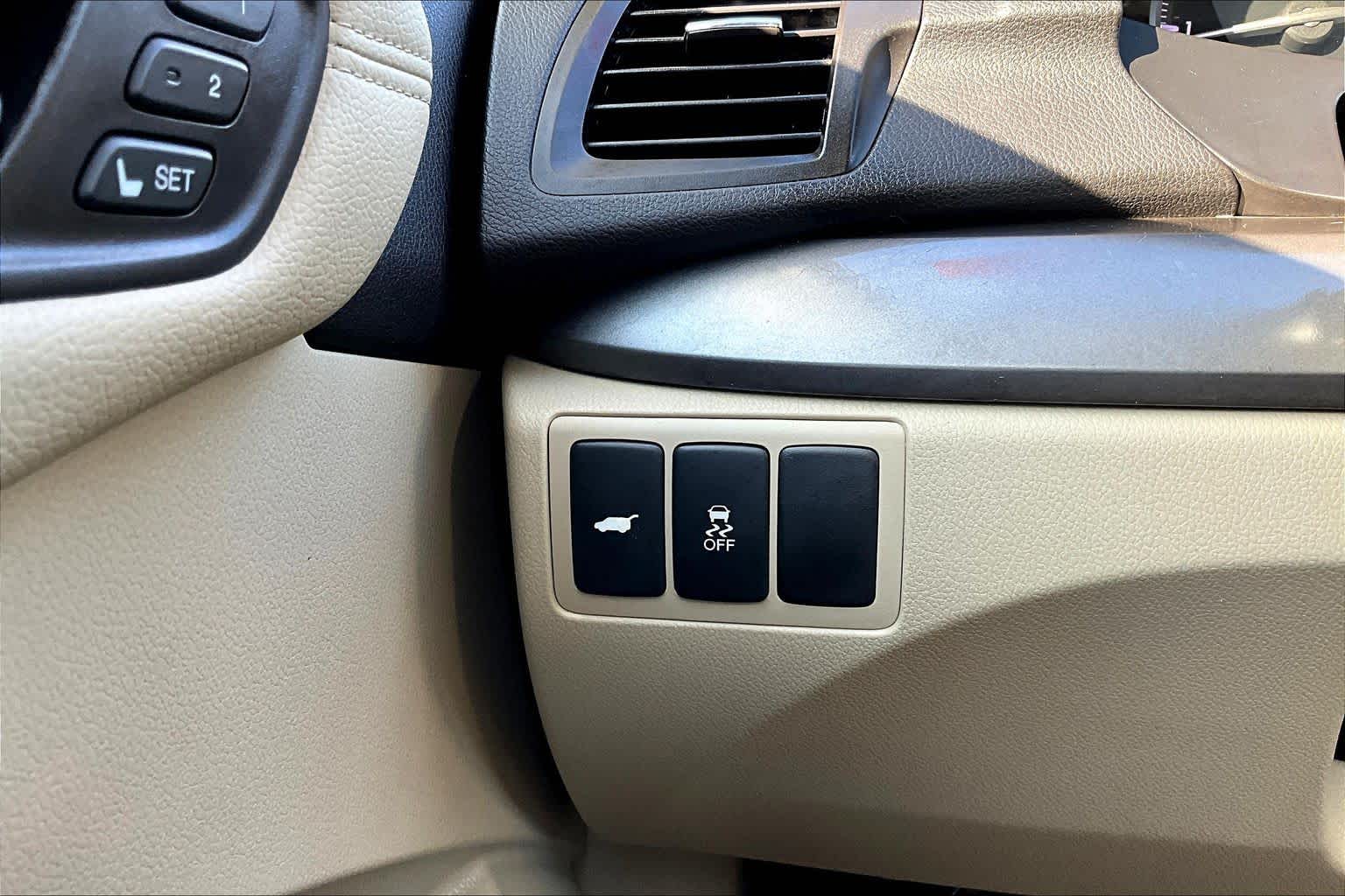 2016 Acura RDX  White Diamond Pearl at Sterling McCall Acura