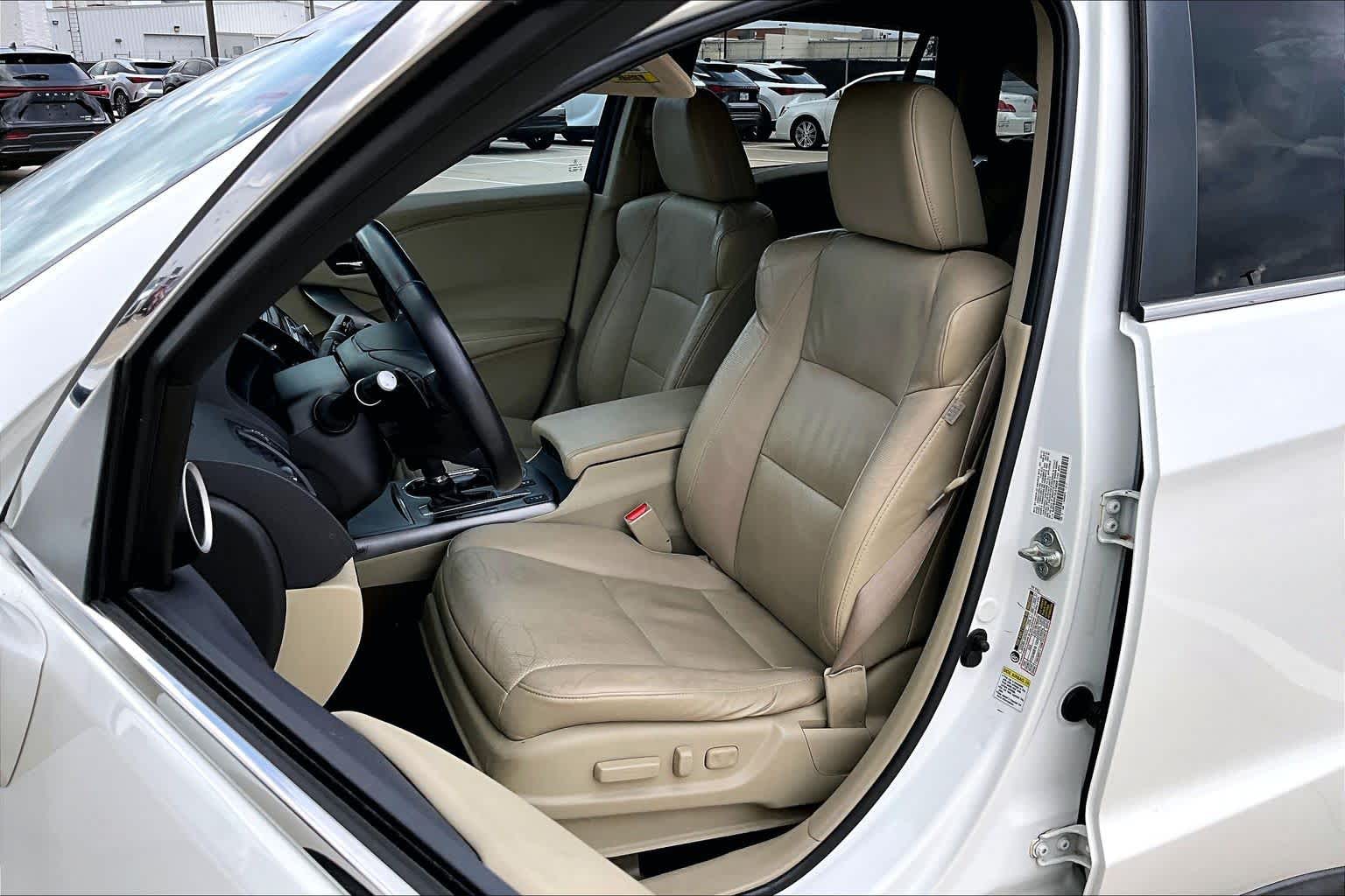 2013 Acura RDX Tech Pkg White Diamond Pearl at Lexus Southwest Houston