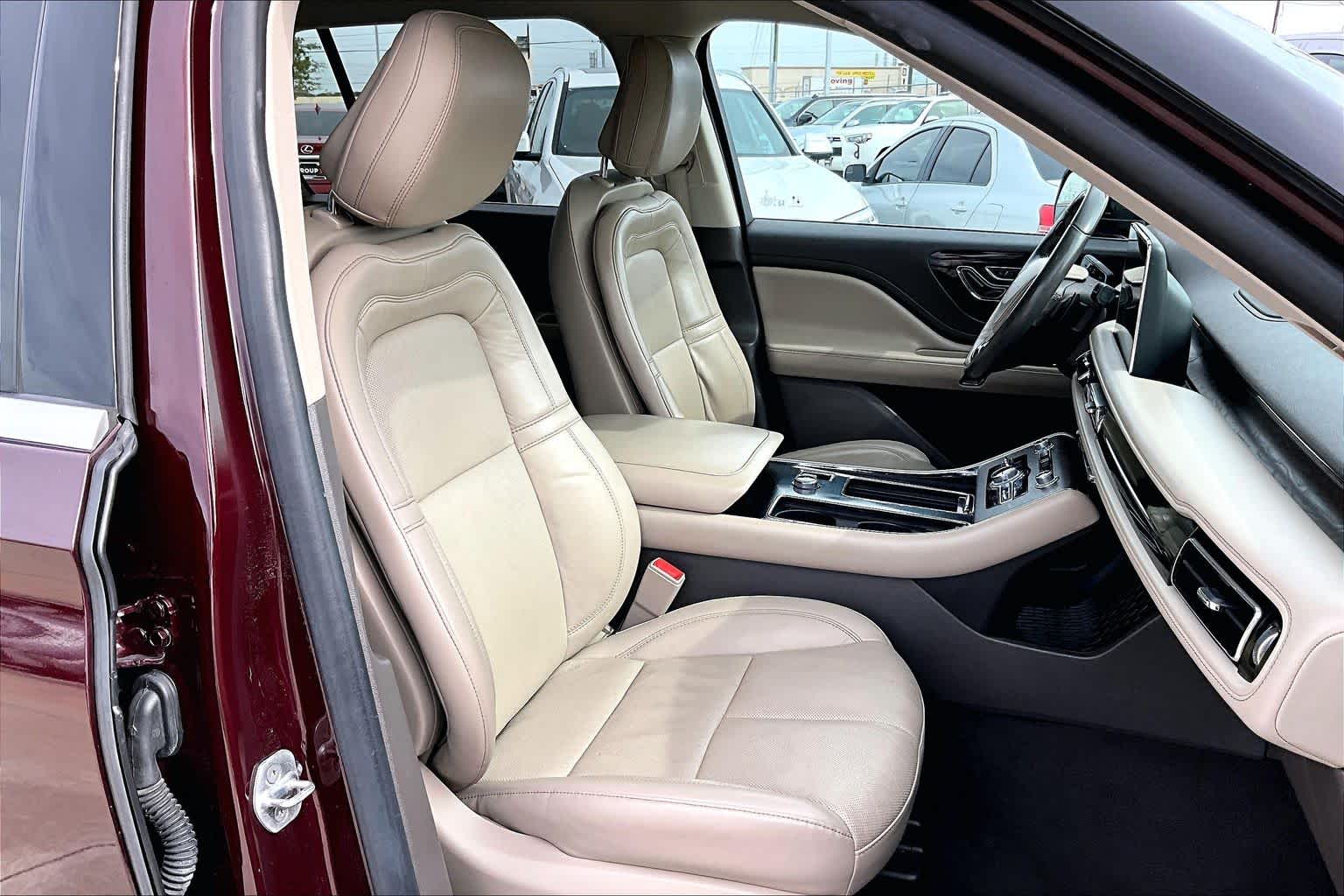 2020 Lincoln Aviator Reserve Burgundy Velvet Metallic Tinted Clearcoat at Mercedes-Benz of Houston North