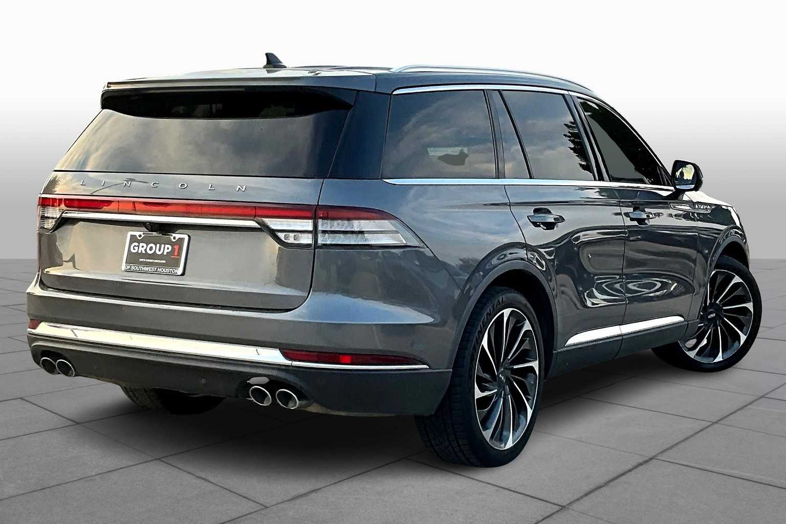 2022 Lincoln Aviator Reserve Asher Gray Metallic Clearcoat at BMW of West Houston