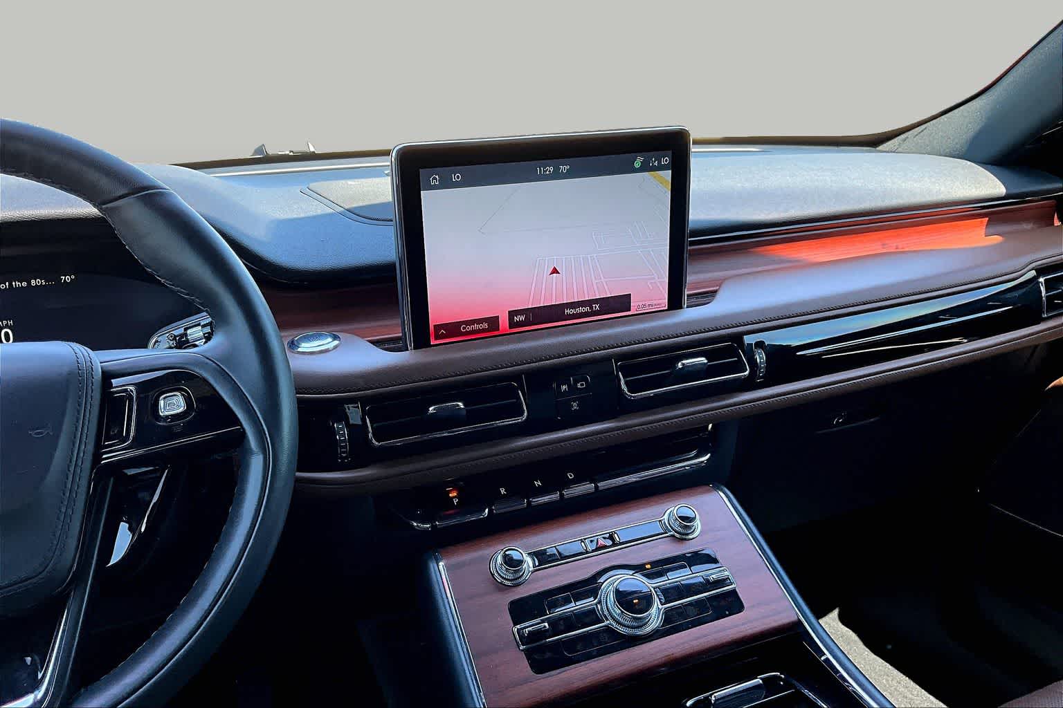 2024 Lincoln Aviator Reserve Pristine White Metallic Tri-Coat at Tomball Ford