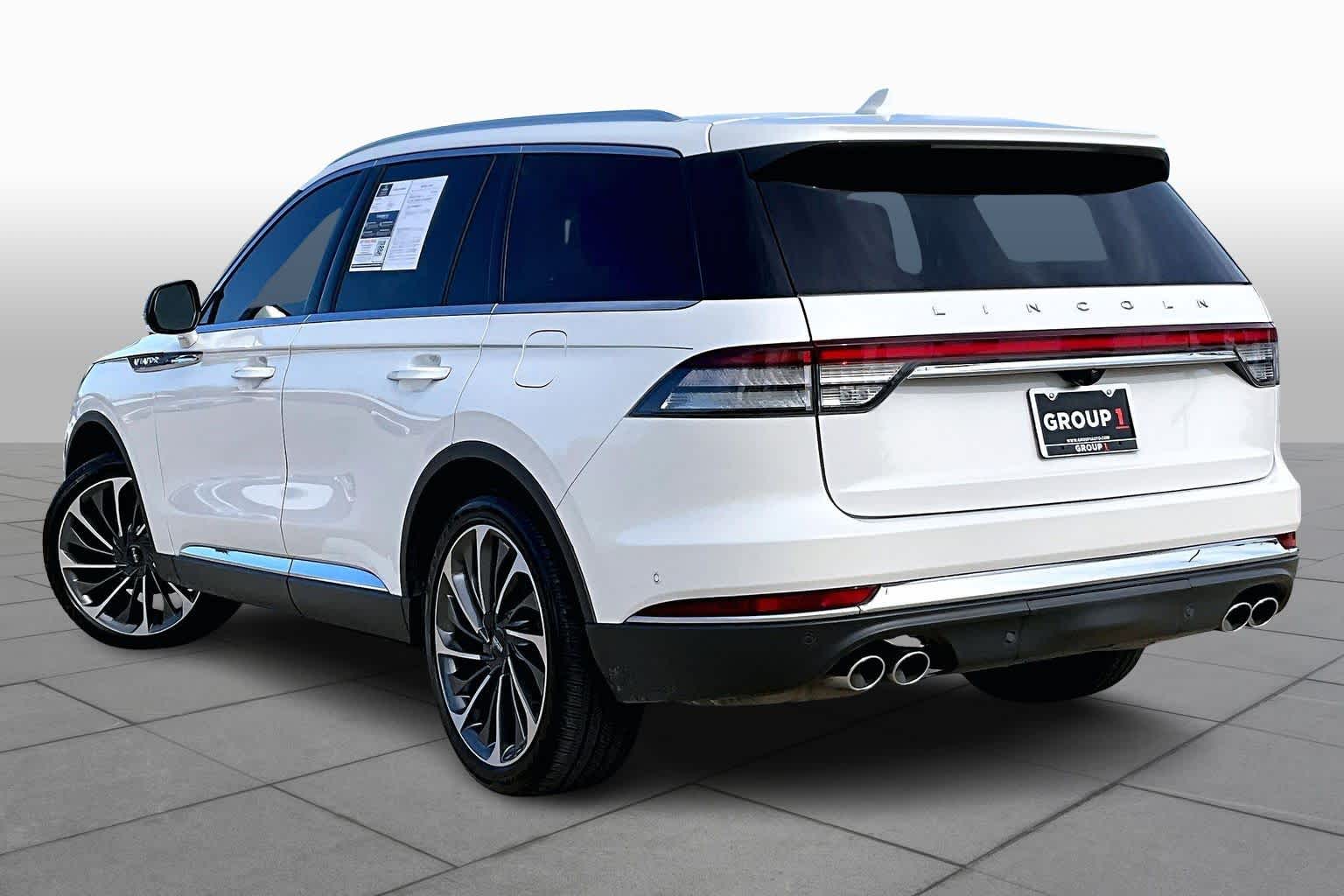 2020 Lincoln Aviator Reserve Pristine White Metallic Tri-Coat at Mercedes-Benz of Houston North