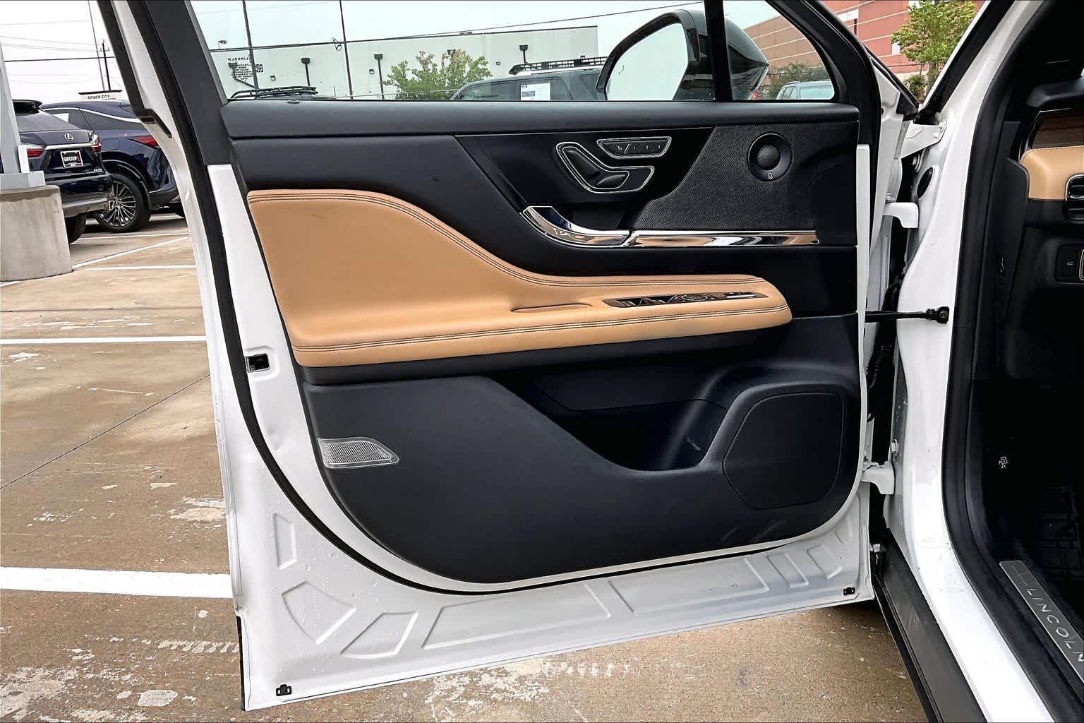 2020 Lincoln Corsair Reserve Pristine White at Lexus Southwest Houston