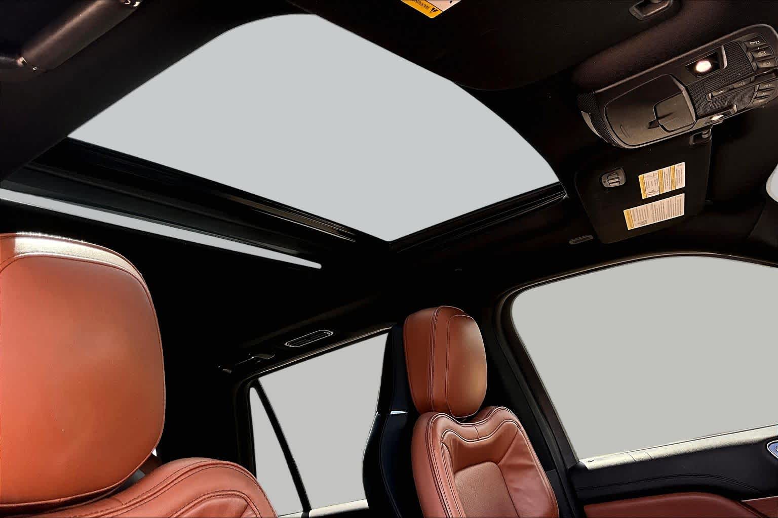 2019 Lincoln Navigator photo 13 of 35
