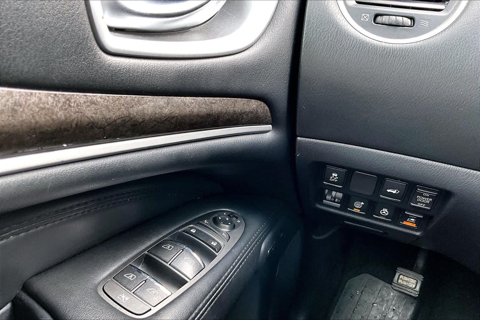 2013 INFINITI JX35  Diamond Slate at Mac Haik Ford