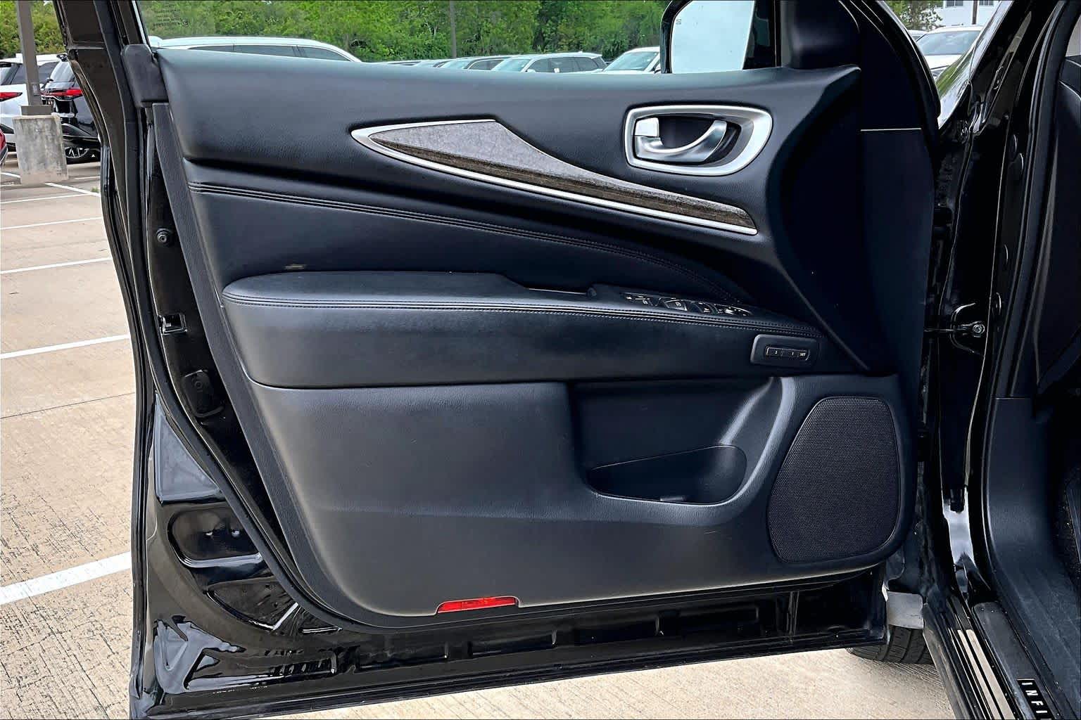 2015 INFINITI QX60  Black Obsidian at Westside Kia