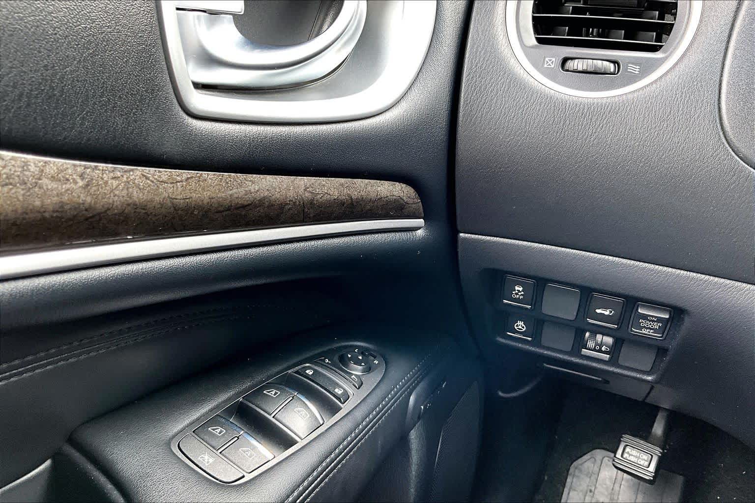 2015 INFINITI QX60  Black Obsidian at Westside Kia