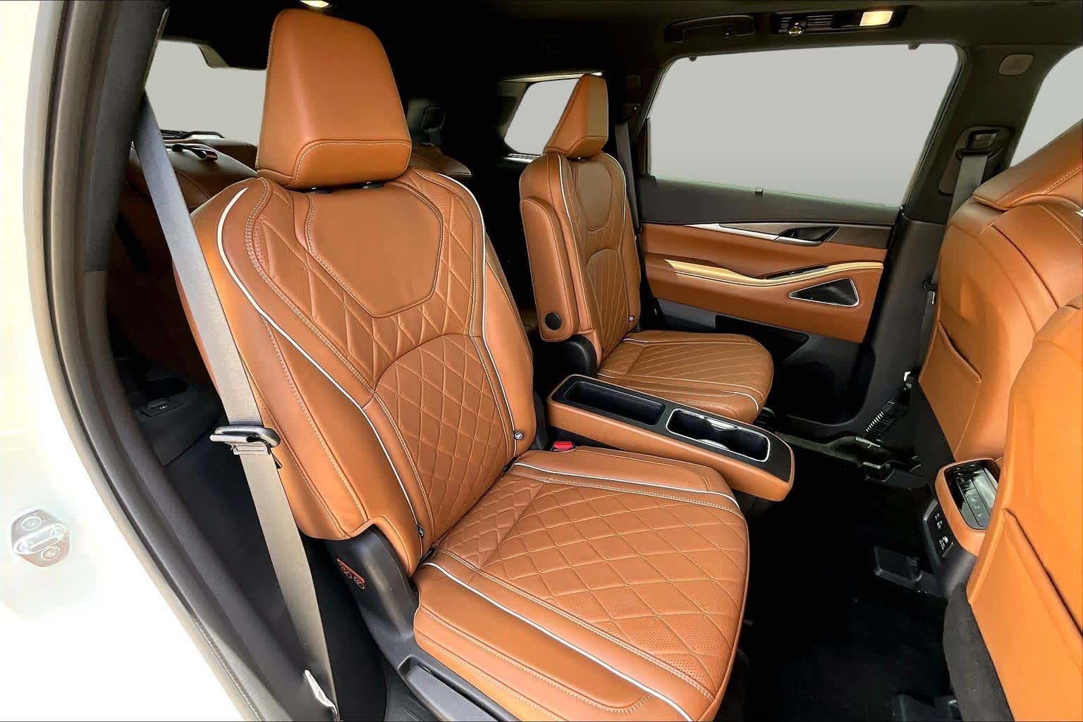 2025 INFINITI QX60 AUTOGRAPH Majestic White/Black Obsidian at AutoNation USA Katy