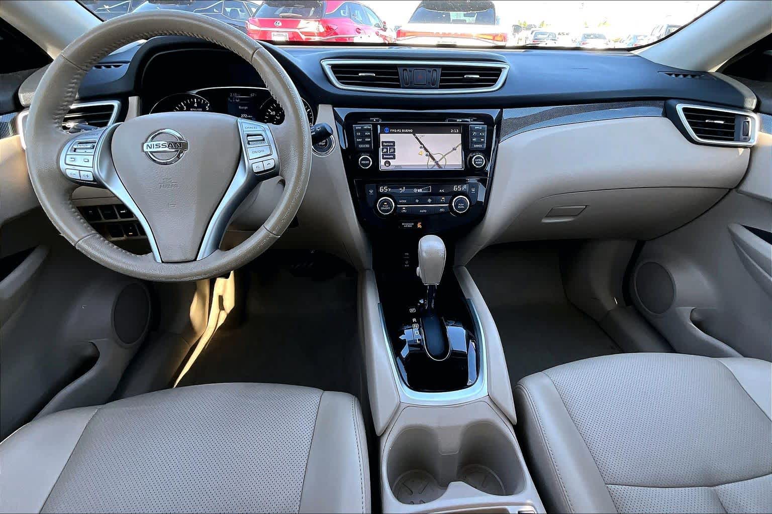 2015 Nissan Rogue SL Pearl White at Sterling McCall Nissan