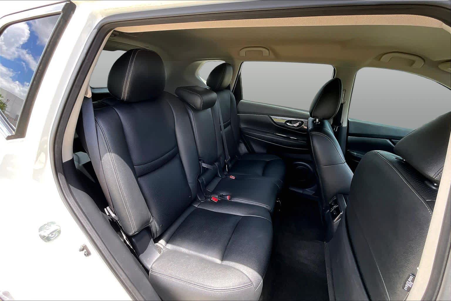2020 Nissan Rogue S Glacier White at Sterling McCall Nissan