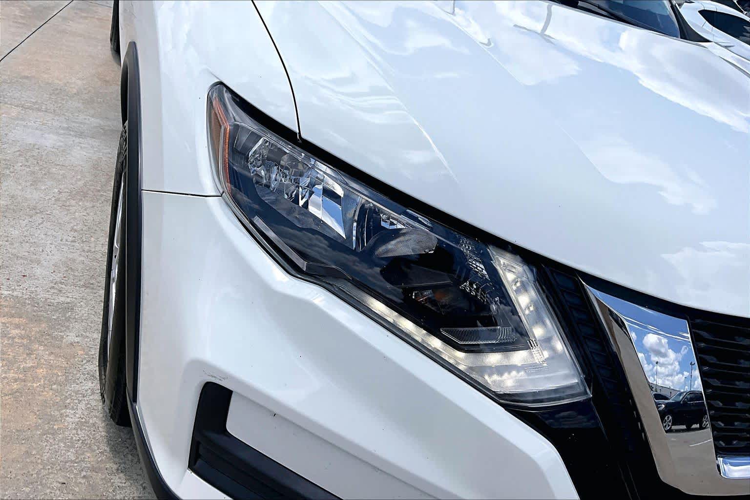 2020 Nissan Rogue S Glacier White at Sterling McCall Nissan