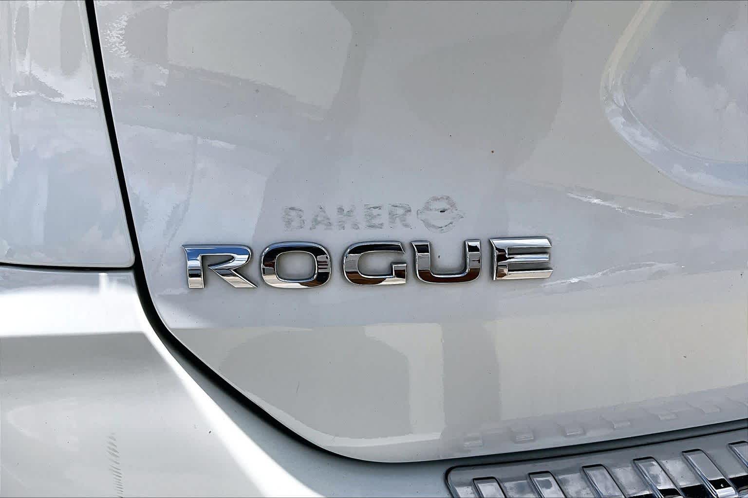 2020 Nissan Rogue S Glacier White at Sterling McCall Nissan