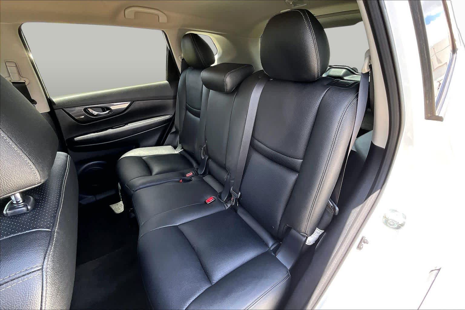 2020 Nissan Rogue S Glacier White at Sterling McCall Nissan