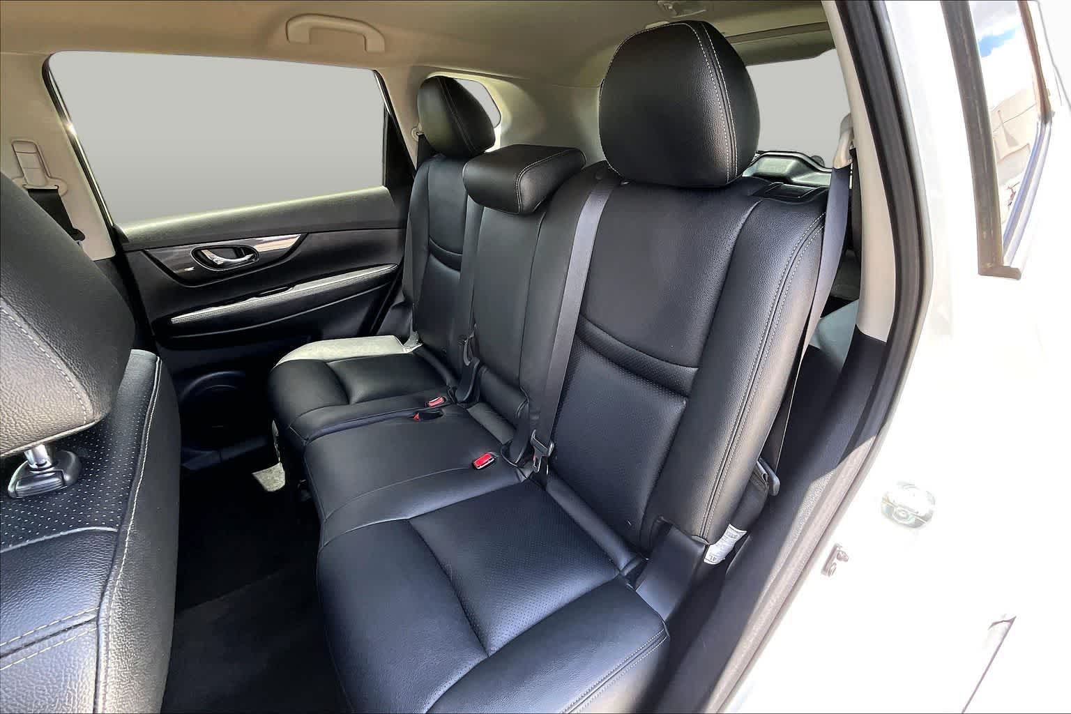 2020 Nissan Rogue S Glacier White at Beck & Masten Kia