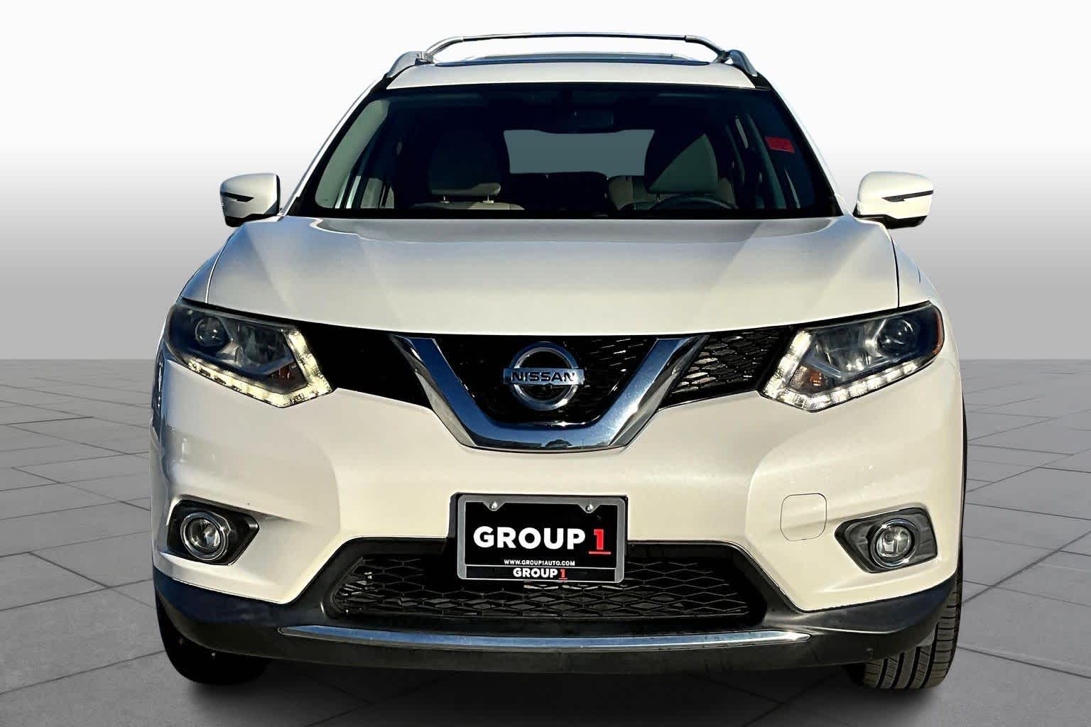 2016 Nissan Rogue SL Pearl White at HGreg Houston