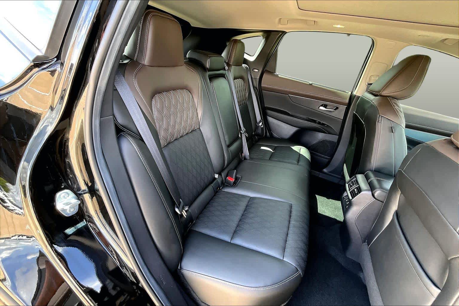 2025 Nissan Murano photo 20 of 37