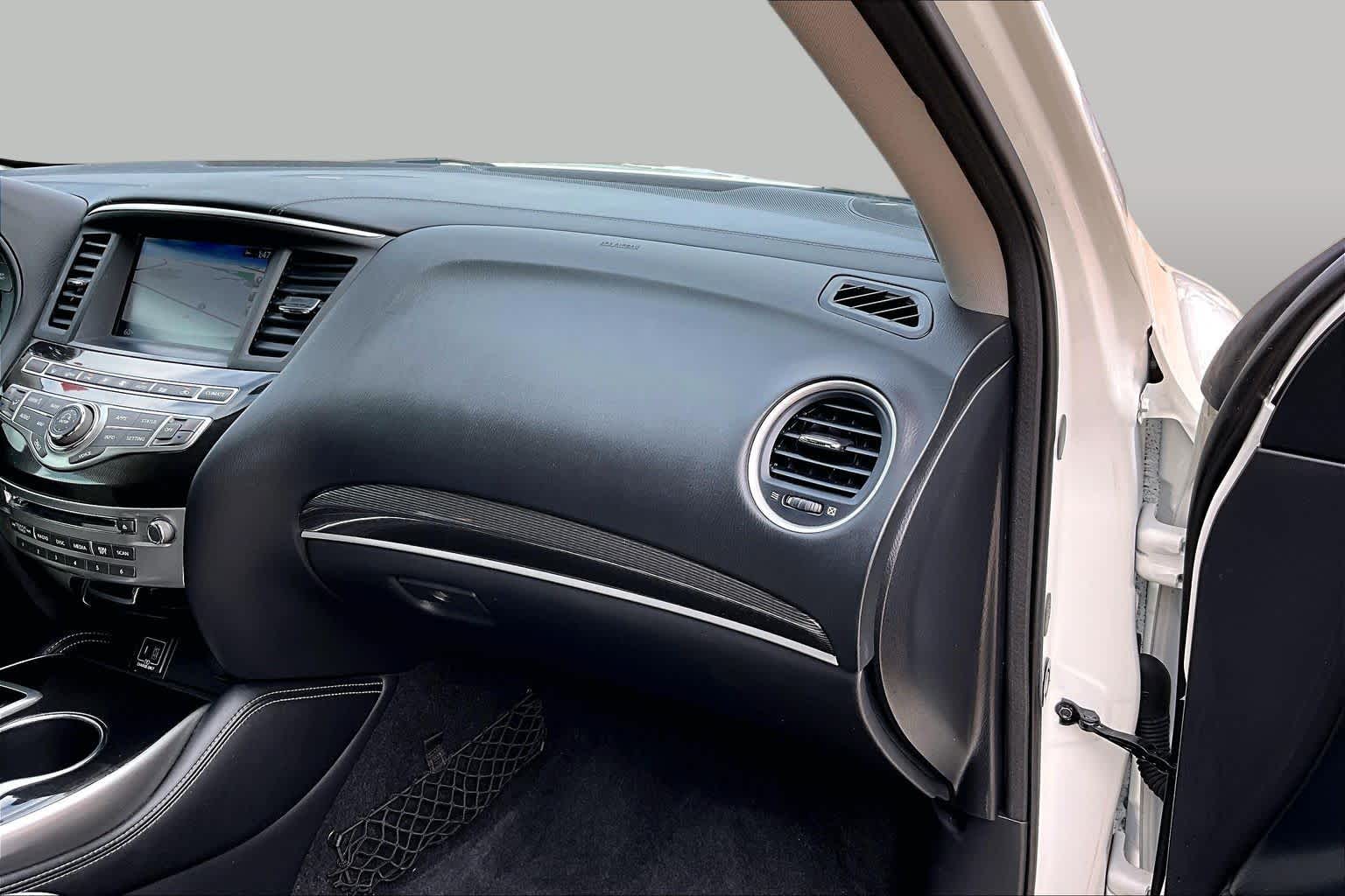 2020 INFINITI QX60 photo 19 of 34
