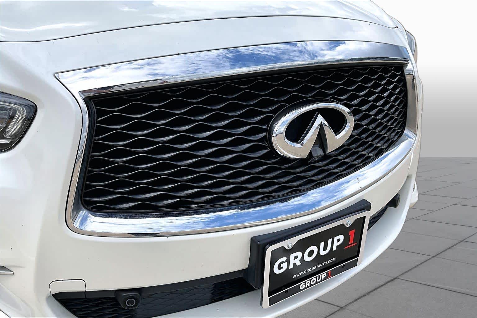 2020 INFINITI QX60 photo 30 of 34