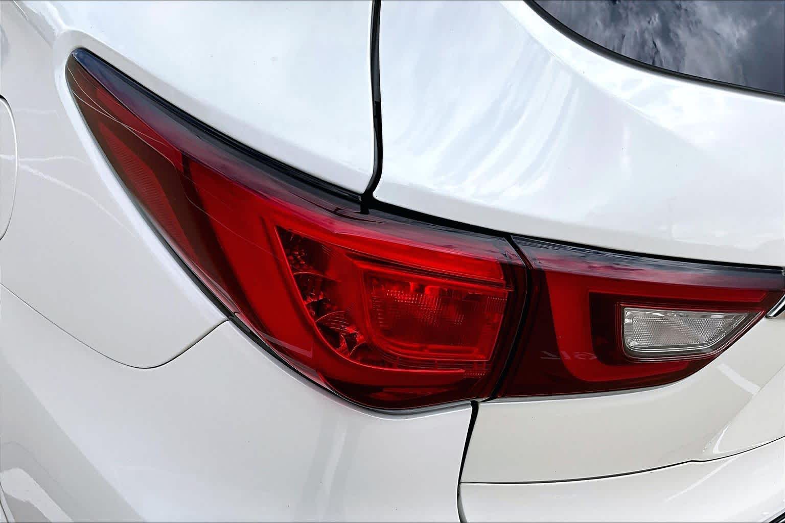 2020 INFINITI QX60 photo 29 of 34