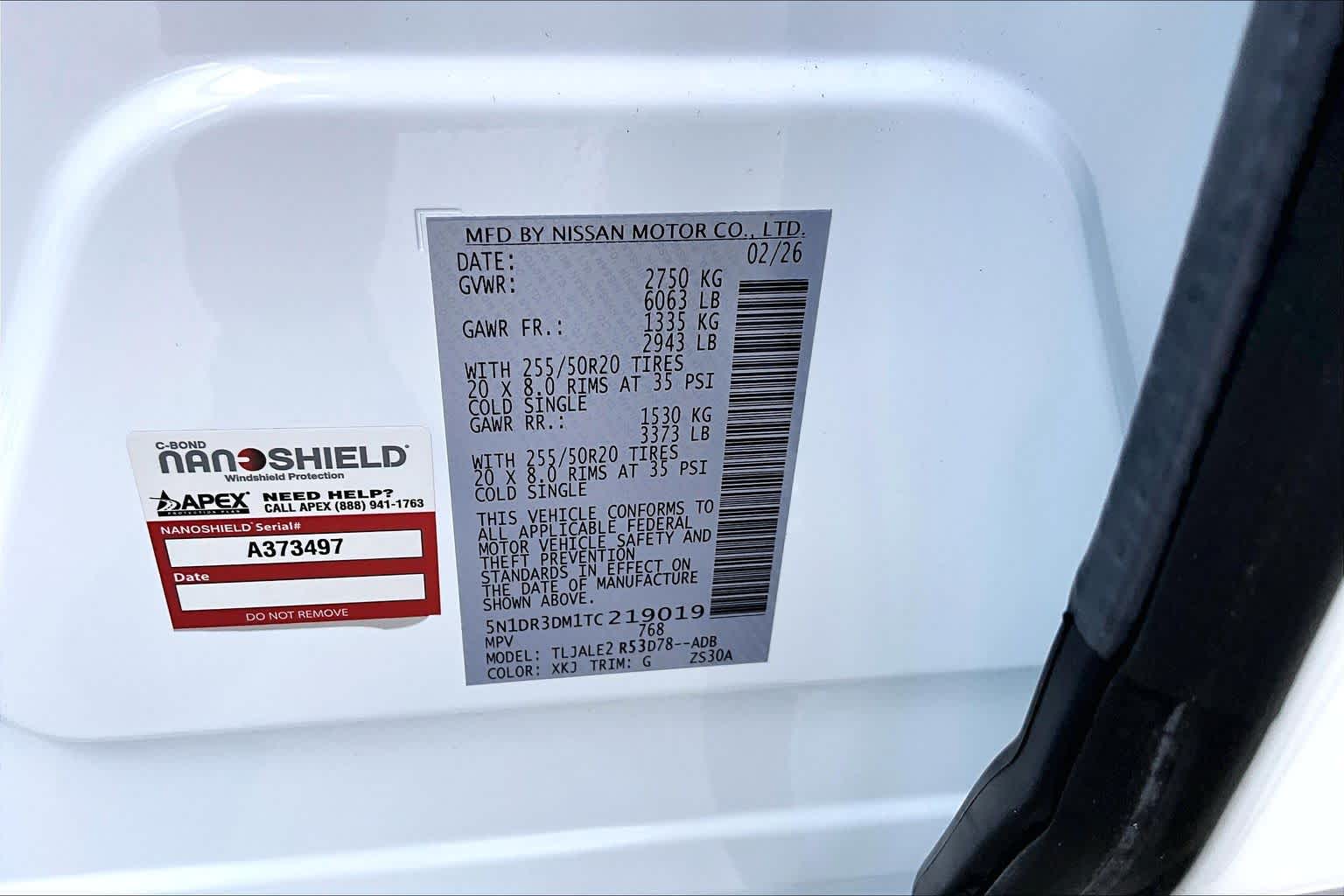 2026 Nissan Pathfinder Platinum Everest White Pearl Tricoat/Super Black at Group 1 GMC Buick South