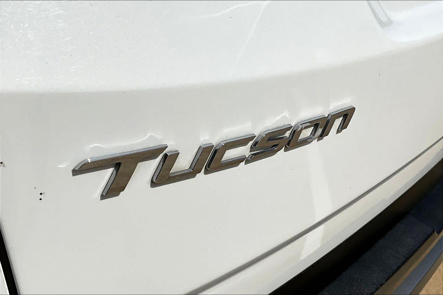 2024 Hyundai Tucson Limited White Pearl at Texan GMC Buick