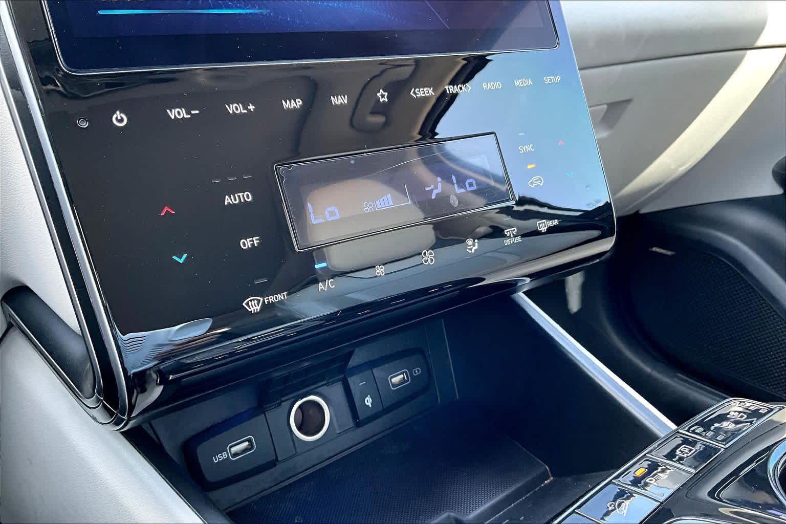 2024 Hyundai Tucson Limited White Pearl at Texan GMC Buick