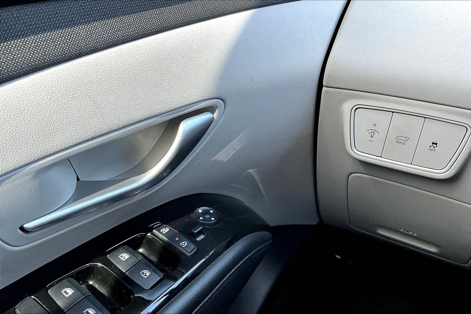 2024 Hyundai Tucson Limited White Pearl at Texan GMC Buick