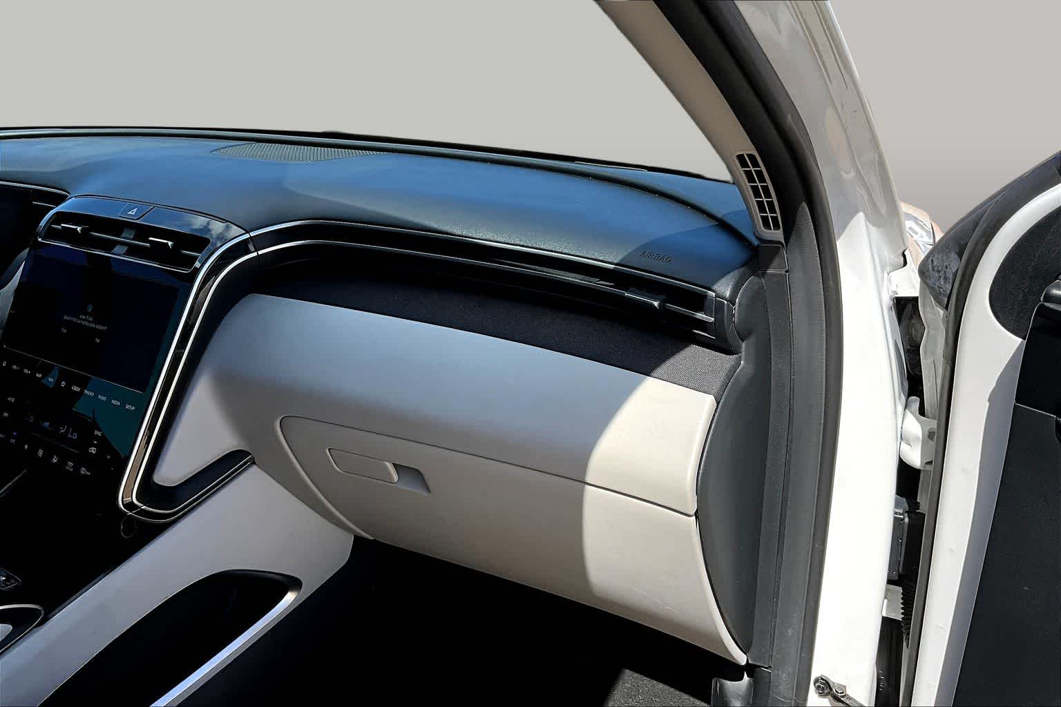 2024 Hyundai Tucson Limited White Pearl at Texan GMC Buick