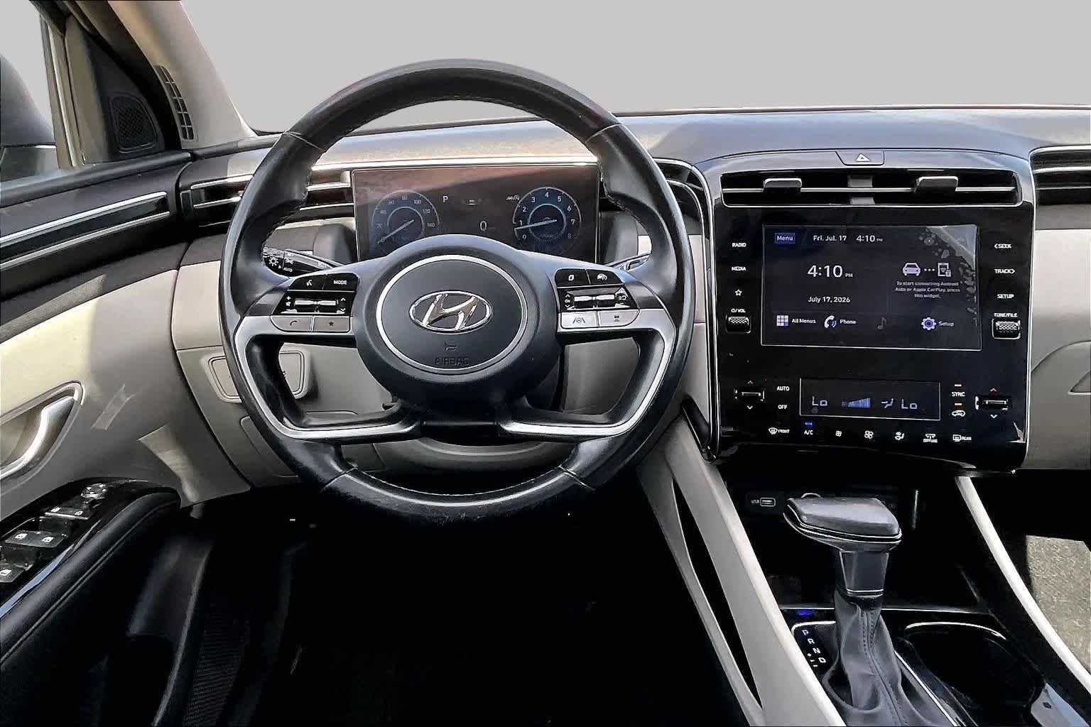 2022 Hyundai Tucson SEL Portofino Gray at HGreg Houston
