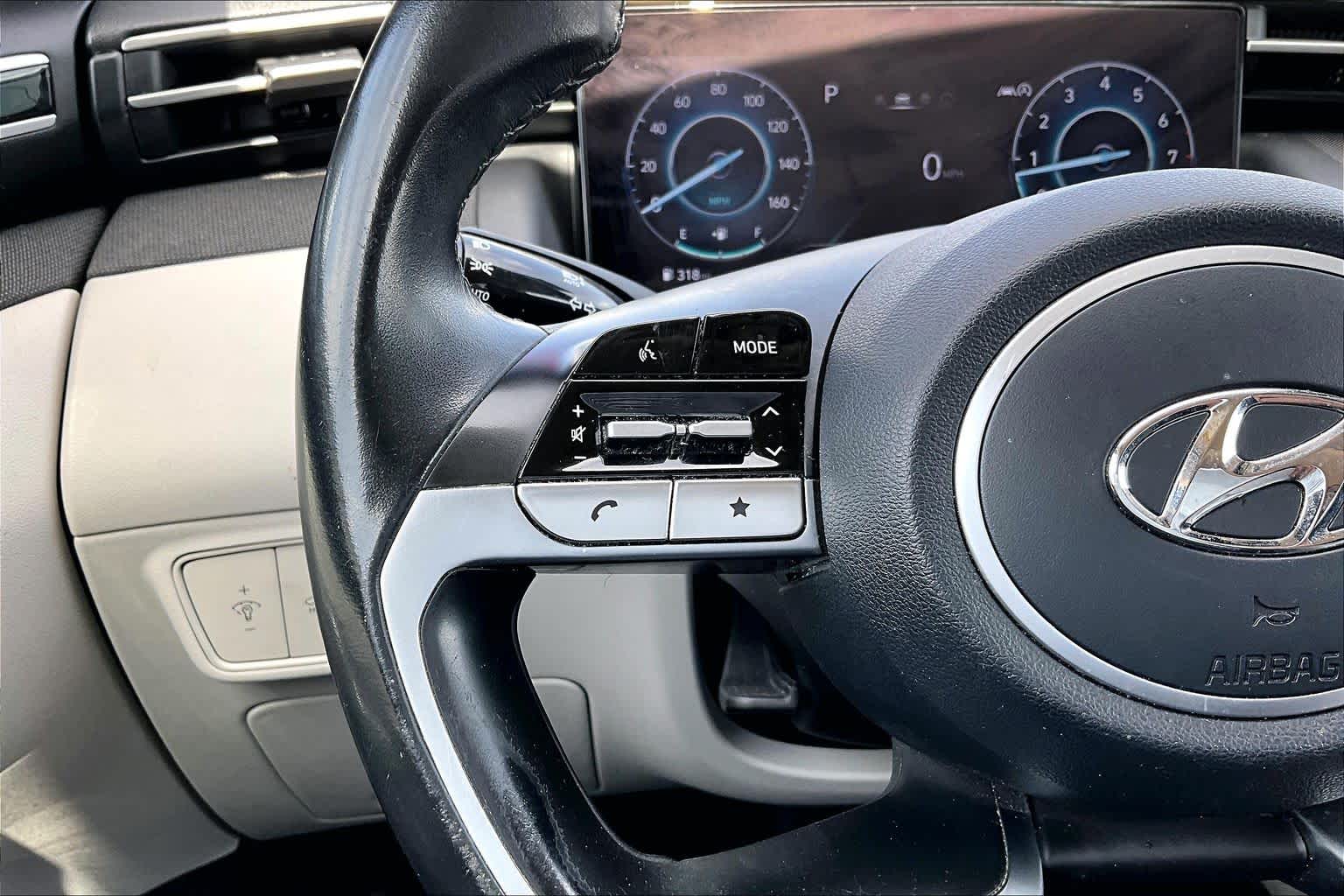 2022 Hyundai Tucson SEL Portofino Gray at HGreg Houston